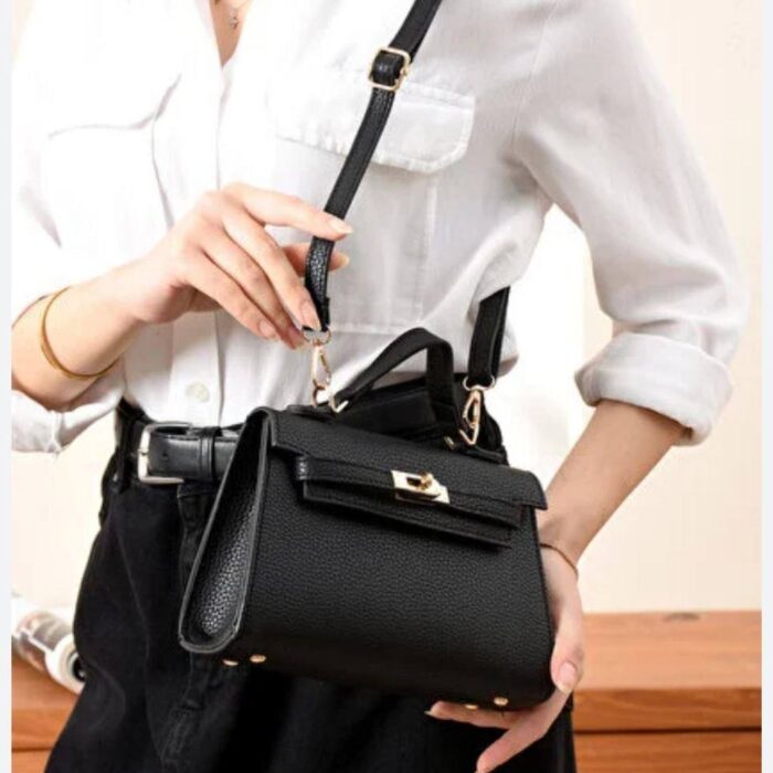 مقاس حقيبة هيرميس كيلي